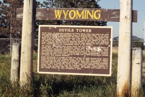 Descriptive Plaque of Devils Tower